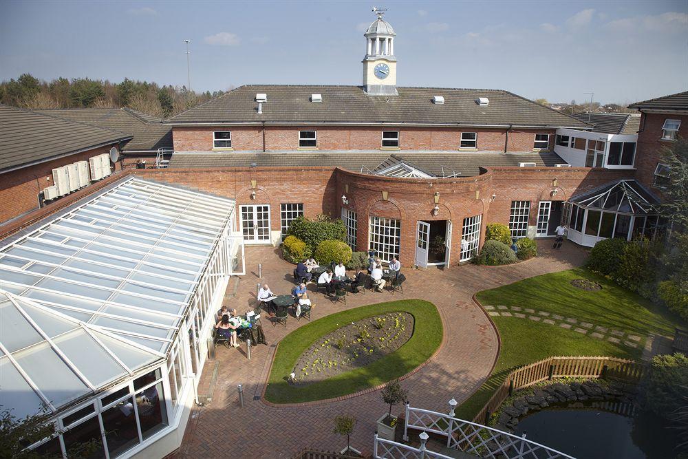 Village Hotel Chester St David'S Ewloe Екстер'єр фото