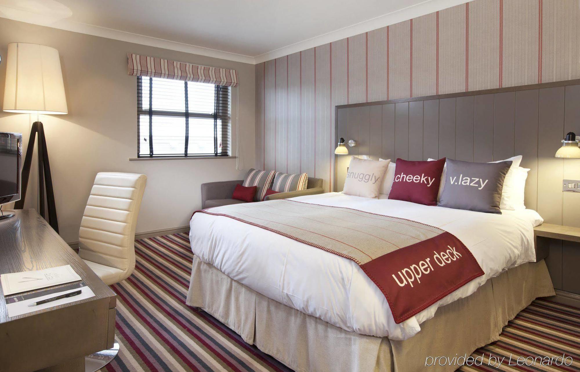 Village Hotel Chester St David'S Ewloe Екстер'єр фото